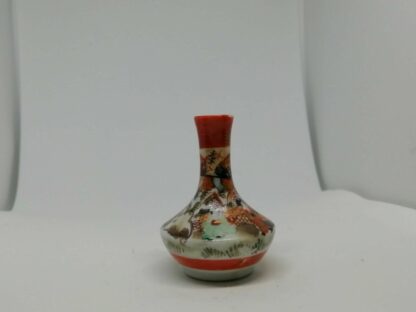 Miniature  Kutani Japanese Handpainted Vase